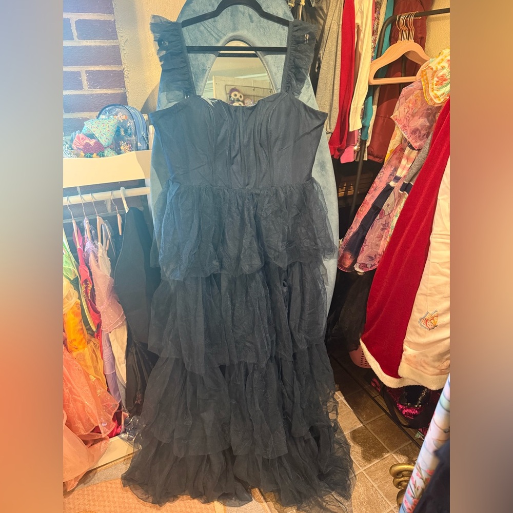 Navy Blue Tiered Tulle Evening Dress